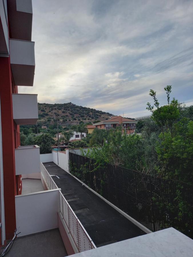 Dimentica Il Cervello Hotel ปาแลร์โม ภายนอก รูปภาพ
